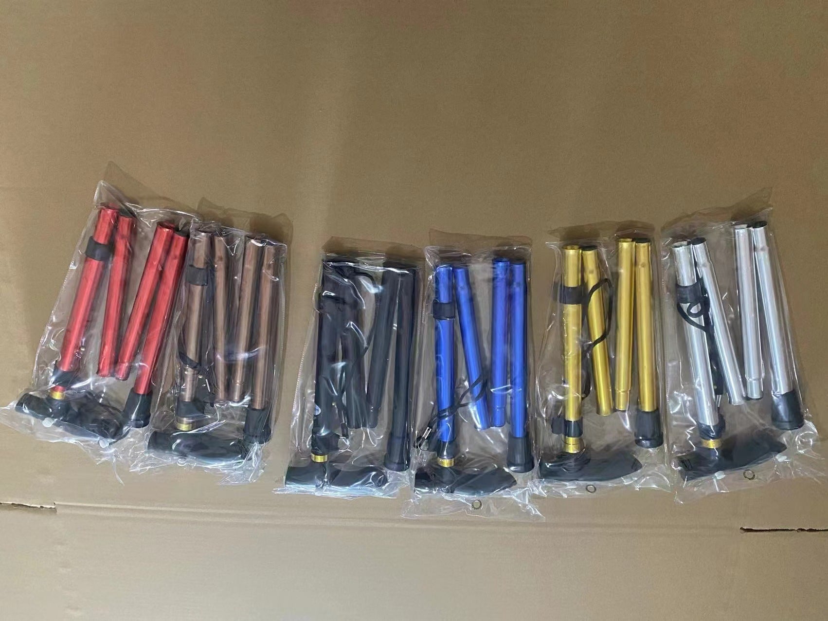 Mountaineering pole Ultra light retractable folding climbing cane crutches cane outdoor equipment aluminum alloy five sections